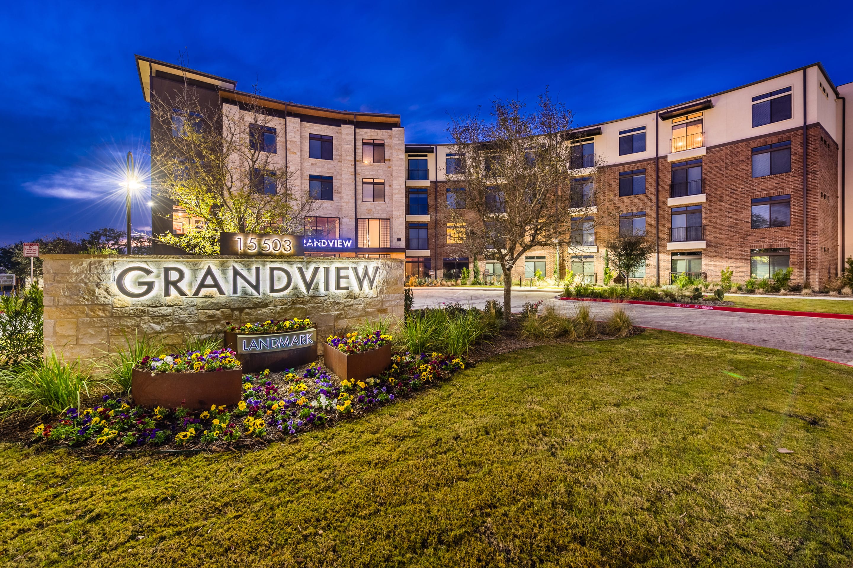 Landmark Grandview Exterior