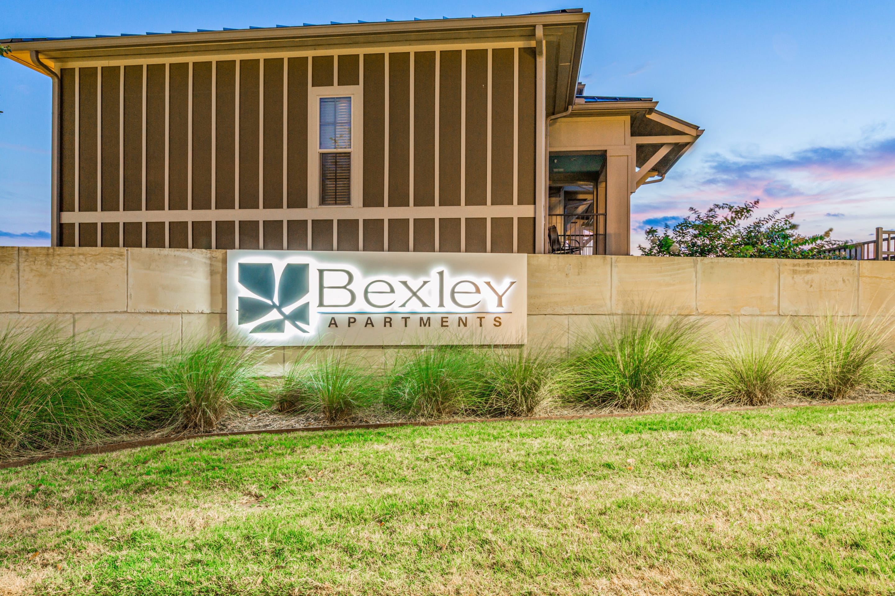 Bexley Round Rock Sign