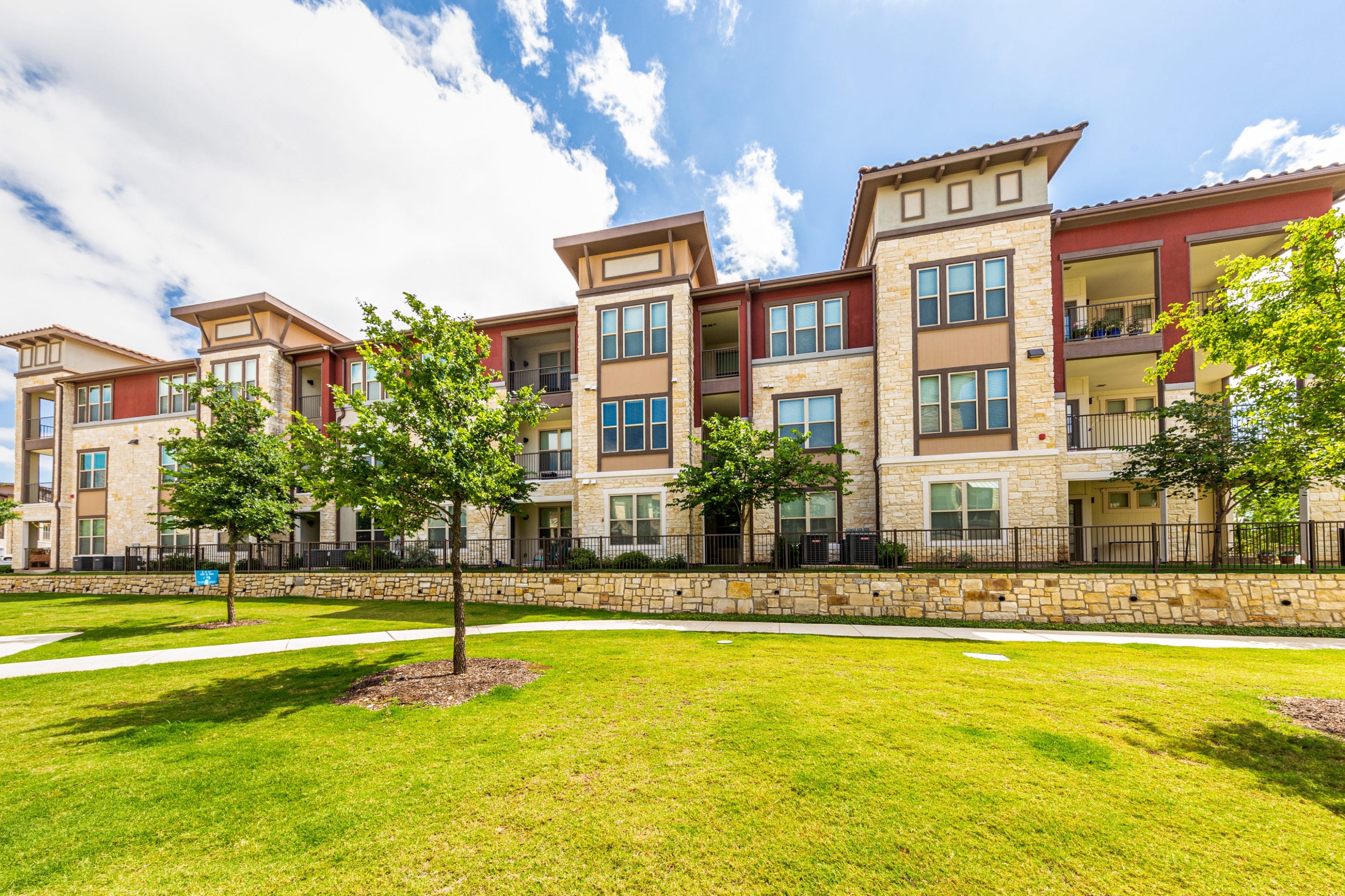 Park at RIalto Exterior